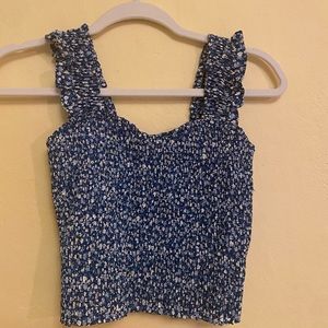 Super cute tank top - doesn’t fit me right but haven’t worn yet (tag still on)